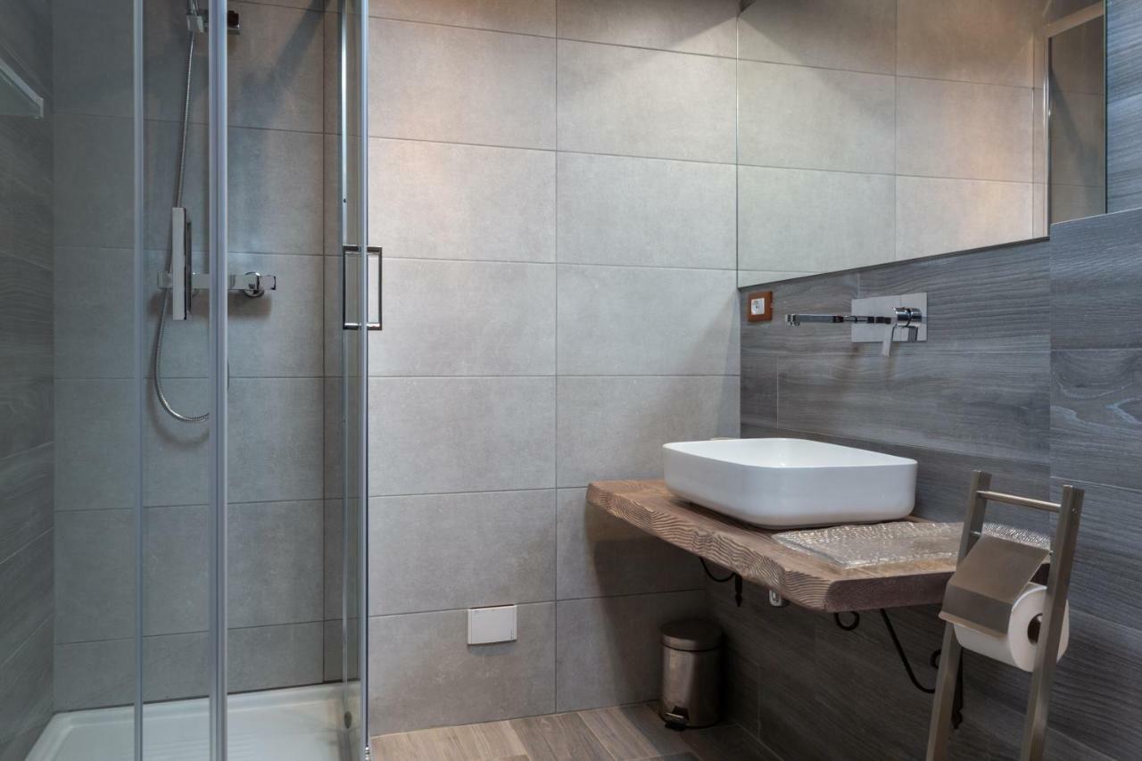 Le Stanze Di Carla! Con Cucina E Bagno Privato Hotell Florens Exteriör bild